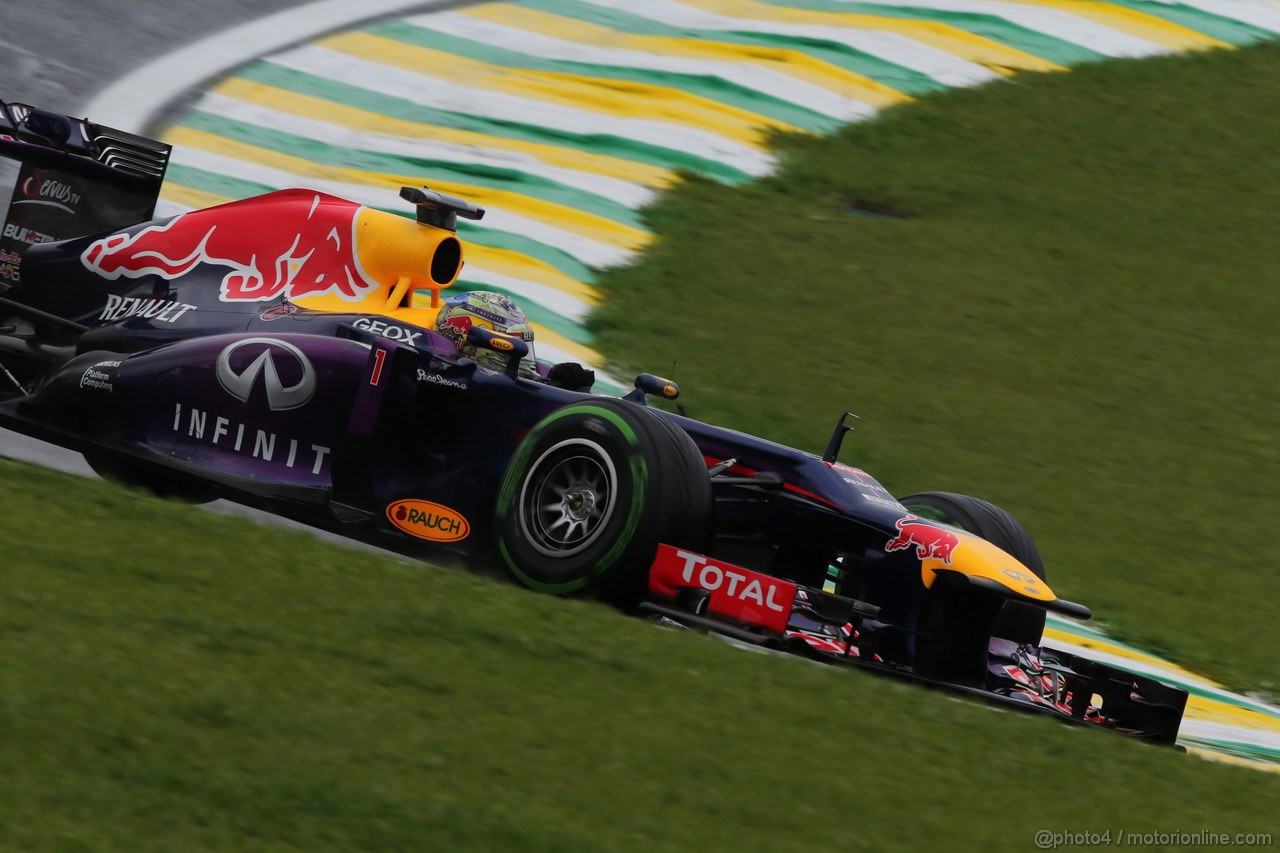 GP BRASILE, 22.11.2013- Prove Libere 1, Sebastian Vettel (GER) Red Bull Racing RB9 