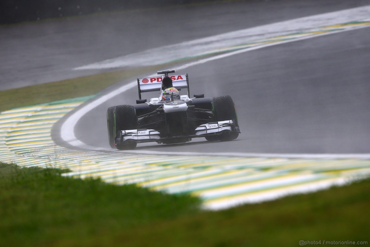 GP BRASILE, 22.11.2013- Prove Libere 1, Pastor Maldonado (VEN) Williams F1 Team FW35 