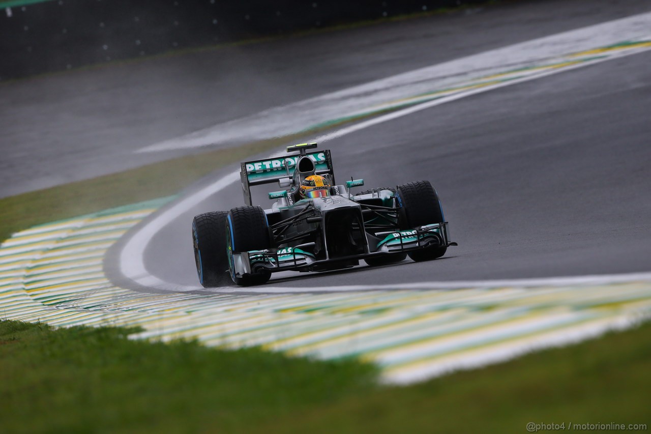 GP BRASILE, 22.11.2013- Prove Libere 1, Lewis Hamilton (GBR) Mercedes AMG F1 W04 