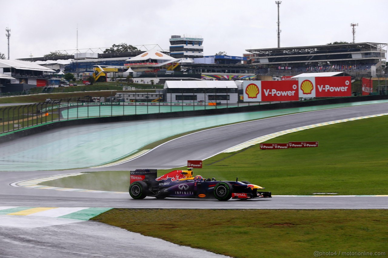 GP BRASILE, 22.11.2013- Prove Libere 1, Mark Webber (AUS) Red Bull Racing RB9 