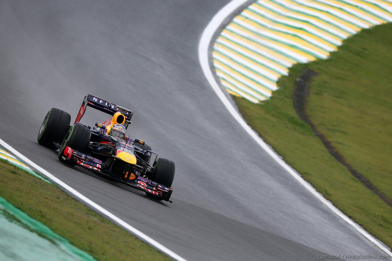 GP BRASILE, 22.11.2013- Prove Libere 1, Sebastian Vettel (GER) Red Bull Racing RB9 