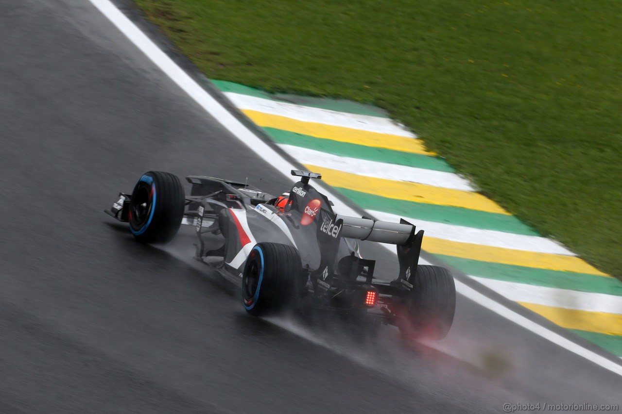 GP BRASILE, 22.11.2013- Prove Libere 2, Nico Hulkenberg (GER) Sauber F1 Team C32 