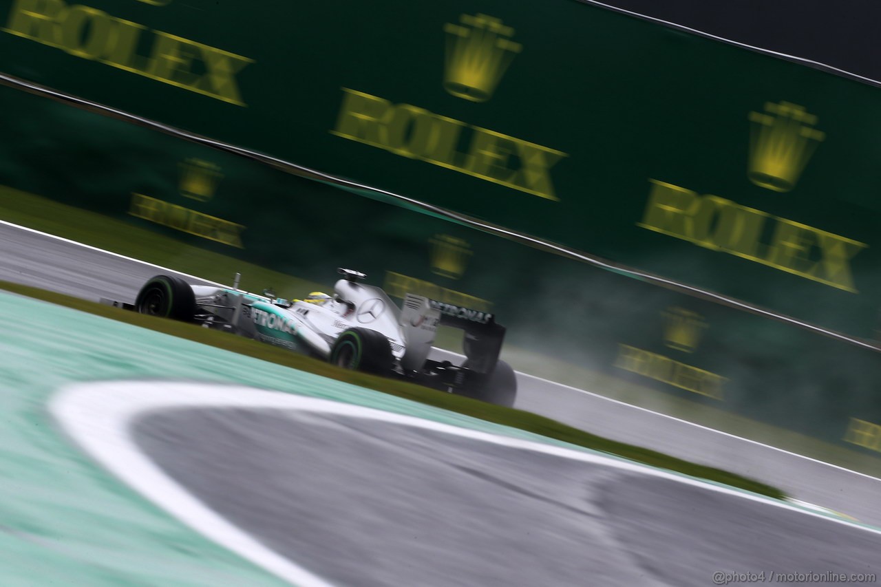 GP BRASILE, 22.11.2013- Prove Libere 2, Nico Rosberg (GER) Mercedes AMG F1 W04 