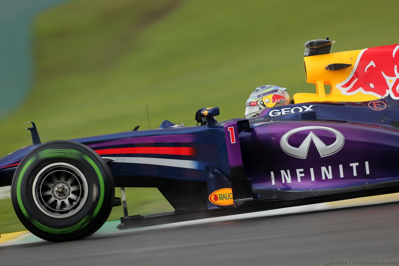 GP BRASILE, 22.11.2013- Prove Libere 2, Sebastian Vettel (GER) Red Bull Racing RB9 
