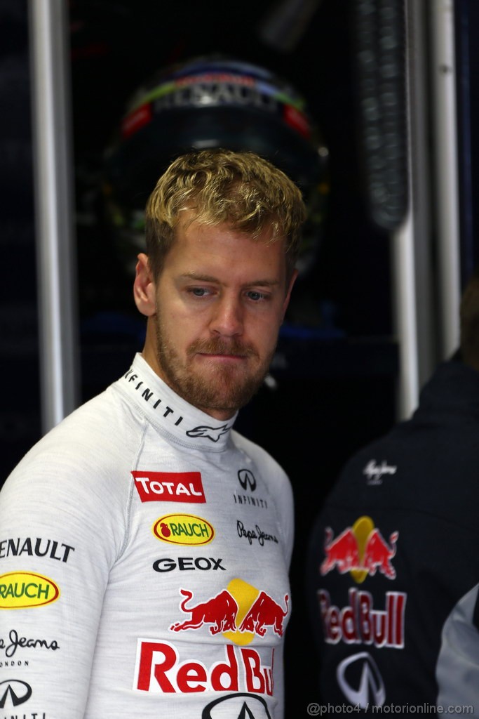 GP BRASILE, 22.11.2013- Prove Libere 2, Sebastian Vettel (GER) Red Bull Racing RB9 
