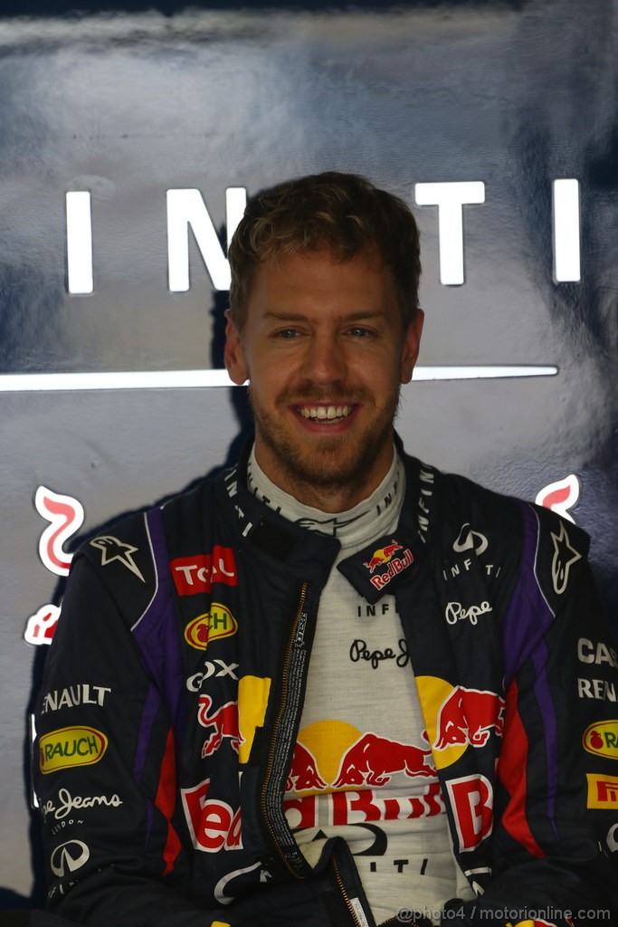 GP BRASILE, 22.11.2013- Prove Libere 2, Sebastian Vettel (GER) Red Bull Racing RB9
