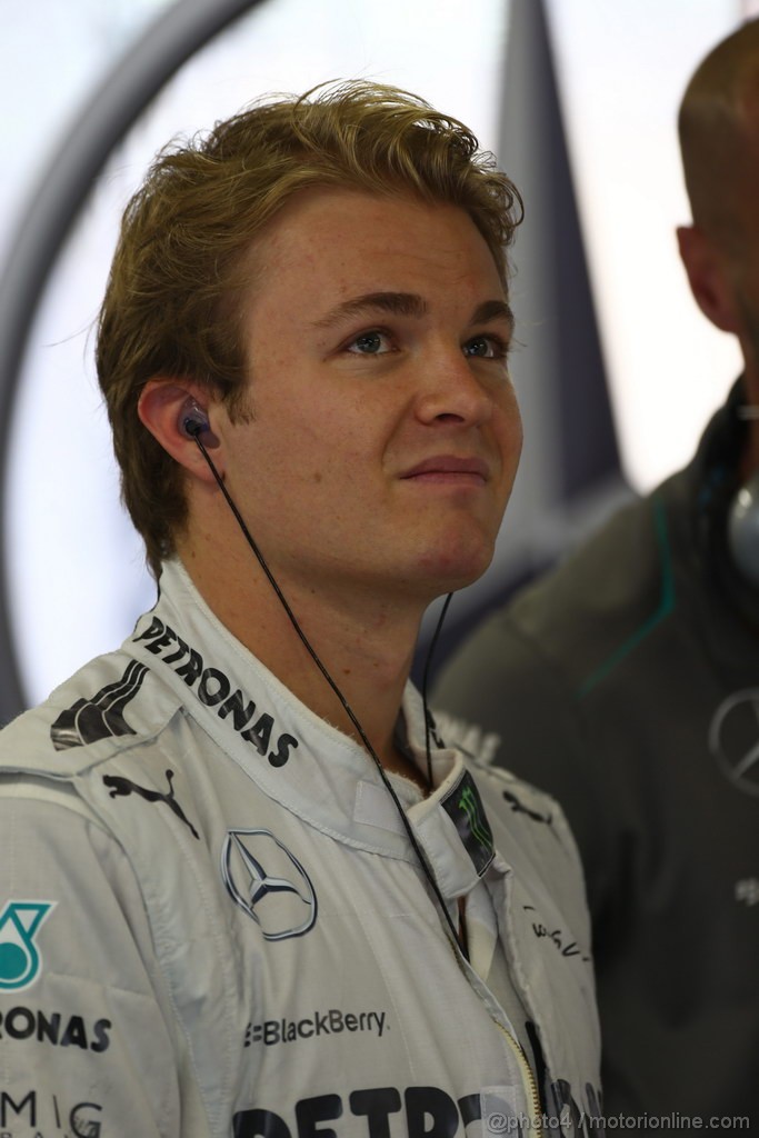 GP BRASILE, 22.11.2013- Prove Libere 2, Nico Rosberg (GER) Mercedes AMG F1 W04 