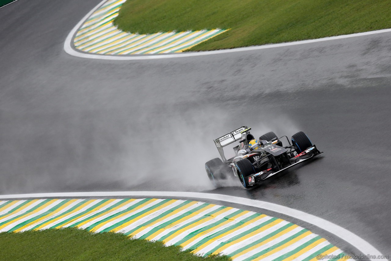 GP BRASILE, 22.11.2013- Prove Libere 2, Esteban Gutierrez (MEX), Sauber F1 Team C32 
