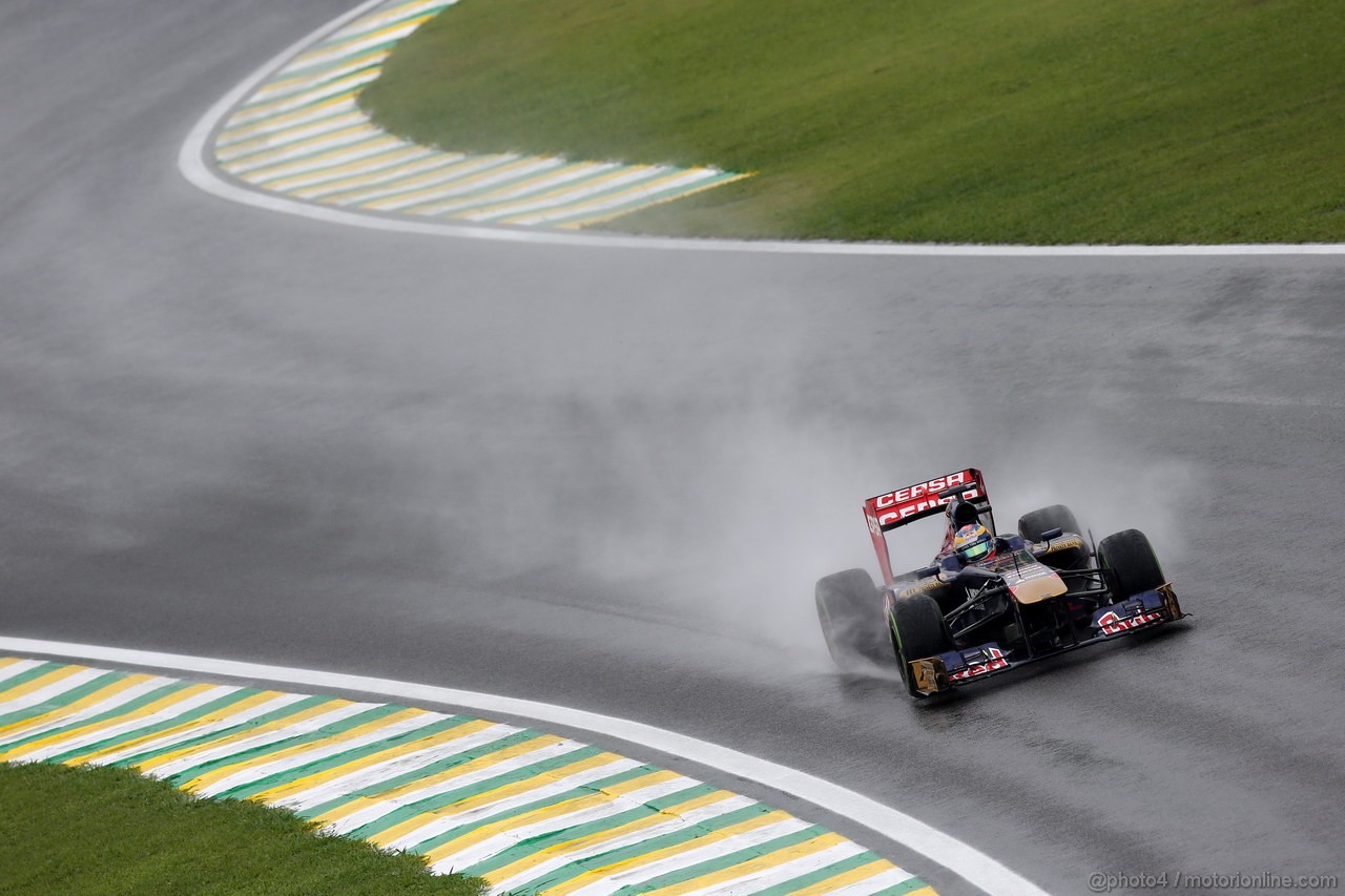 GP BRASILE, 22.11.2013- Prove Libere 2, Jean-Eric Vergne (FRA) Scuderia Toro Rosso STR8 