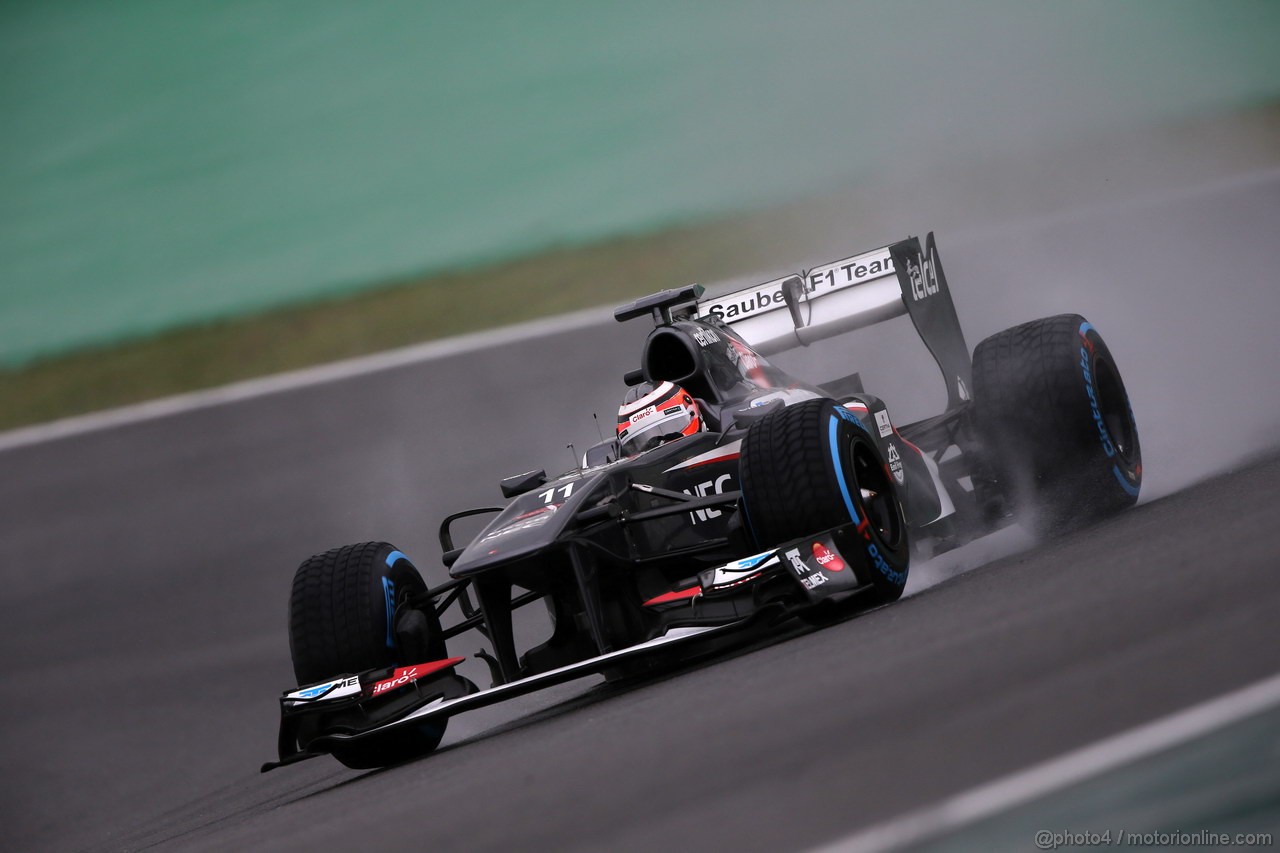 GP BRASILE, 22.11.2013- Prove Libere 2, Nico Hulkenberg (GER) Sauber F1 Team C32 