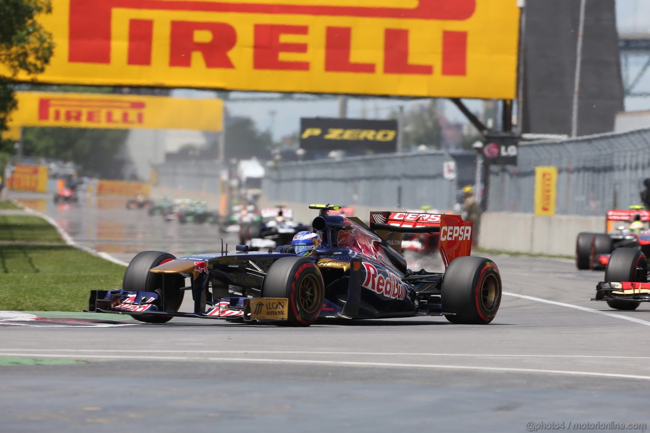 GP CANADA, 09.06.2013- Gara, Daniel Ricciardo (AUS) Scuderia Toro Rosso STR8