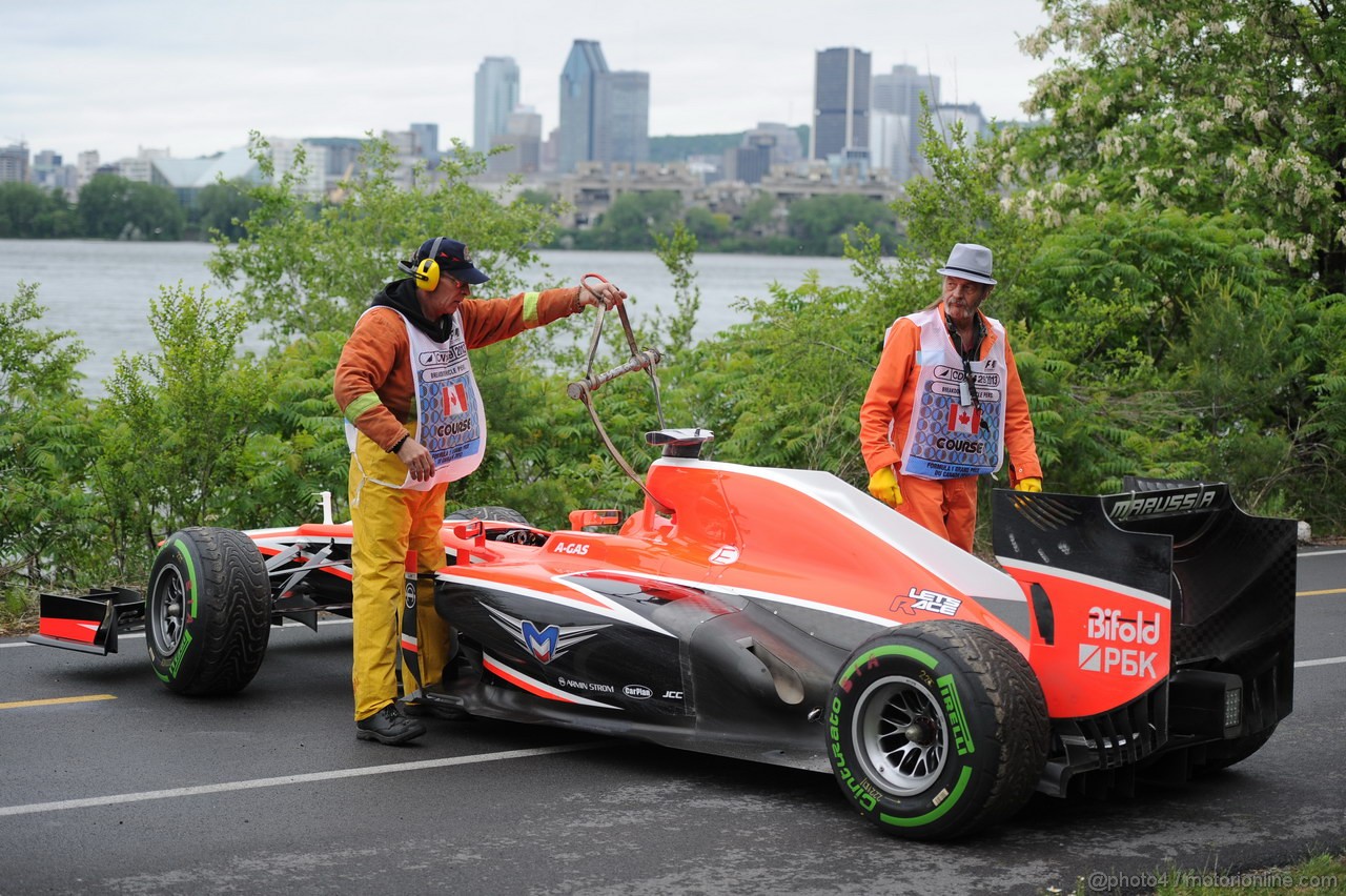 GP CANADA, 07.06.2013- Prove Libere 1, Jules Bianchi (FRA) Marussia F1 Team MR02 has technical problem 