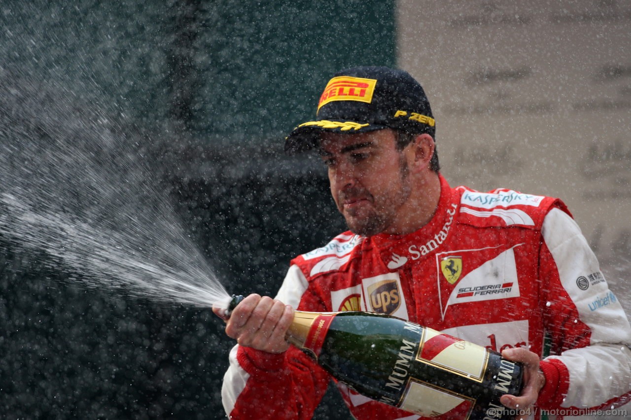 GP CINA, 14.04.2013- Gara, Fernando Alonso (ESP) Ferrari F138 vincitore 