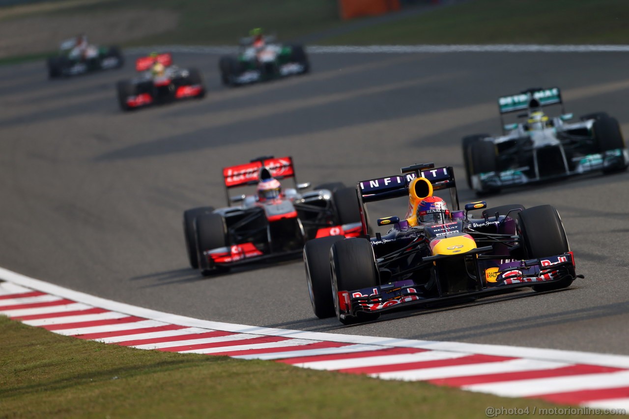 GP CINA, 14.04.2013- Gara, Sebastian Vettel (GER) Red Bull Racing RB9 