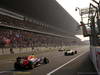 GP CINA, 14.04.2013- Gara, Sebastian Vettel (GER) Red Bull Racing RB9 e Lewis Hamilton (GBR) Mercedes AMG F1 W04 