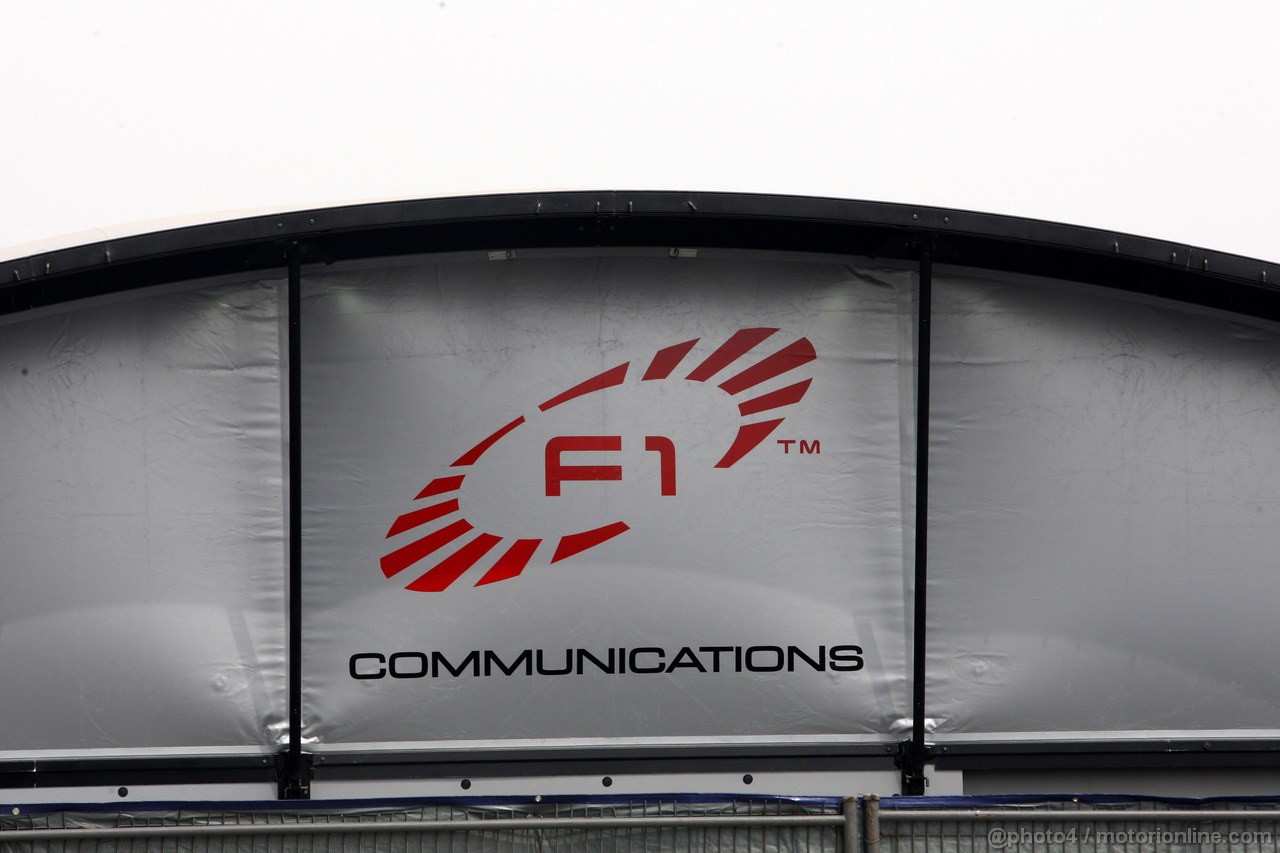 GP CINA, 11.04.2013- TV compound