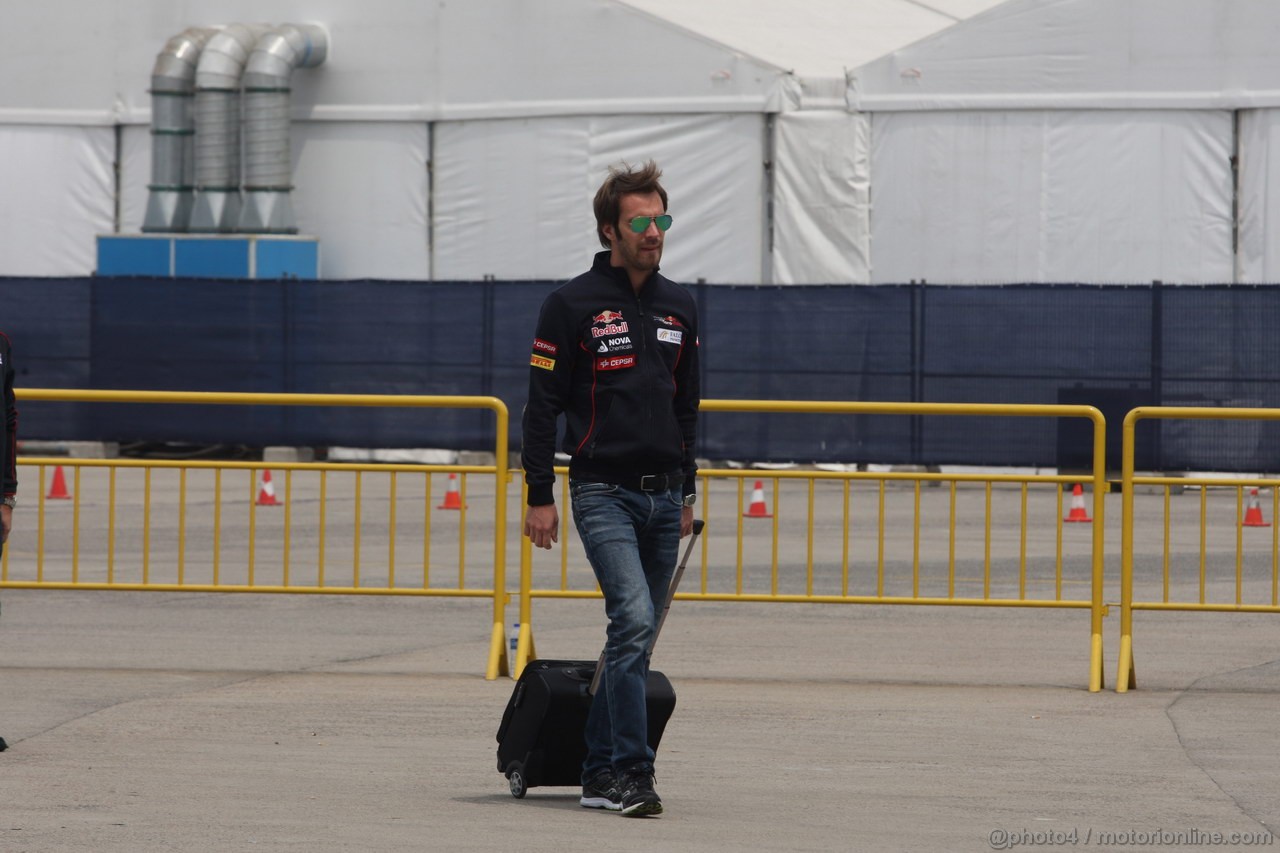 GP CINA, 11.04.2013- Jean-Eric Vergne (FRA) Scuderia Toro Rosso STR8