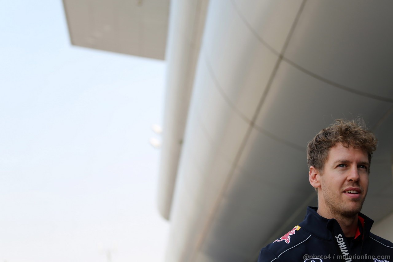 GP CINA, 11.04.2013- Sebastian Vettel (GER) Red Bull Racing RB9