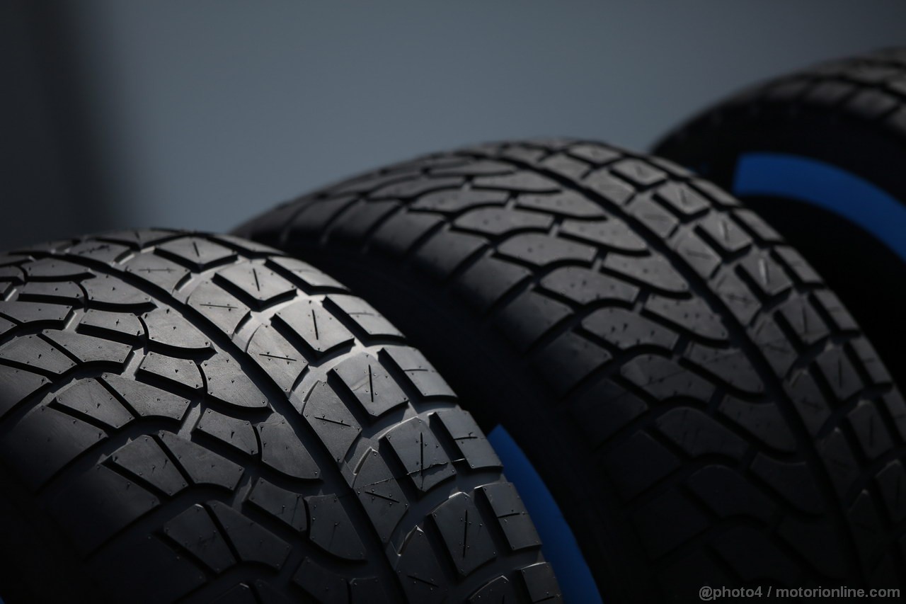 GP CINA, 11.04.2013- Pirelli Tyres 