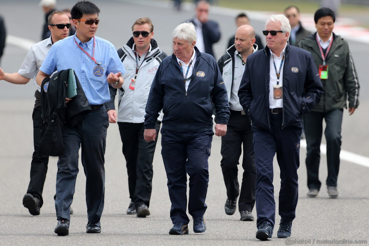 GP CINA, 11.04.2013- Charlie Whiting (GBR), Gara director e safety delegate  