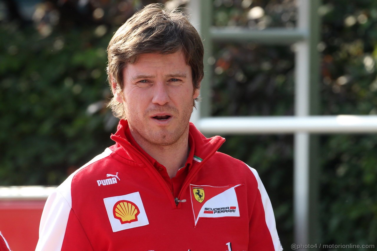 GP CINA, 11.04.2013- Rob Smedley, (GBR), Ferrari, Track Engineer of Felipe Massa (BRA) 