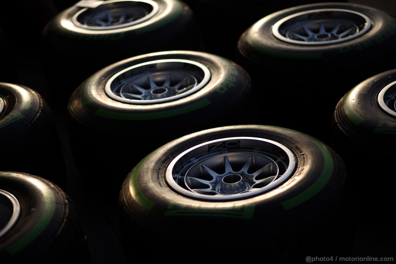 GP CINA, 11.04.2013- Pirelli Tyres e OZ Wheels 
