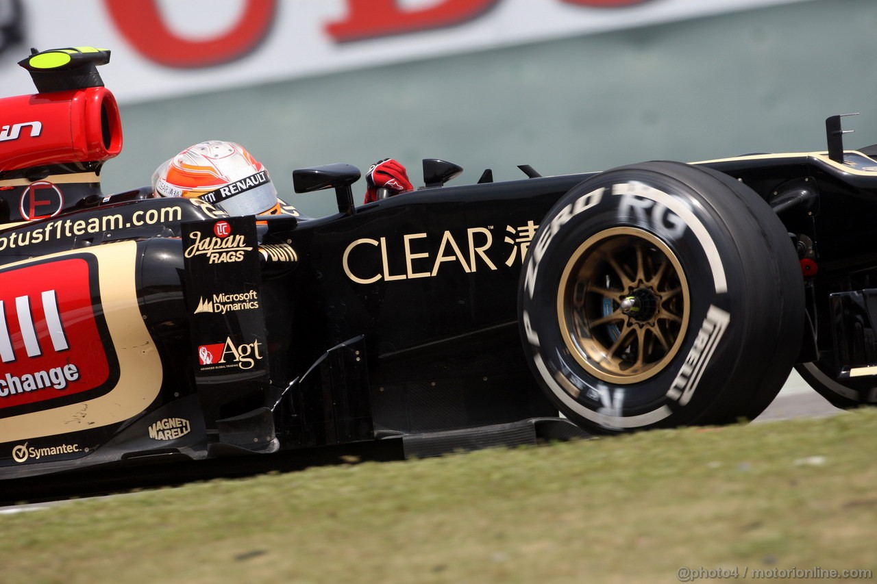 GP CINA, 13.04.2013- Prove Libere 3, Romain Grosjean (FRA) Lotus F1 Team E21 