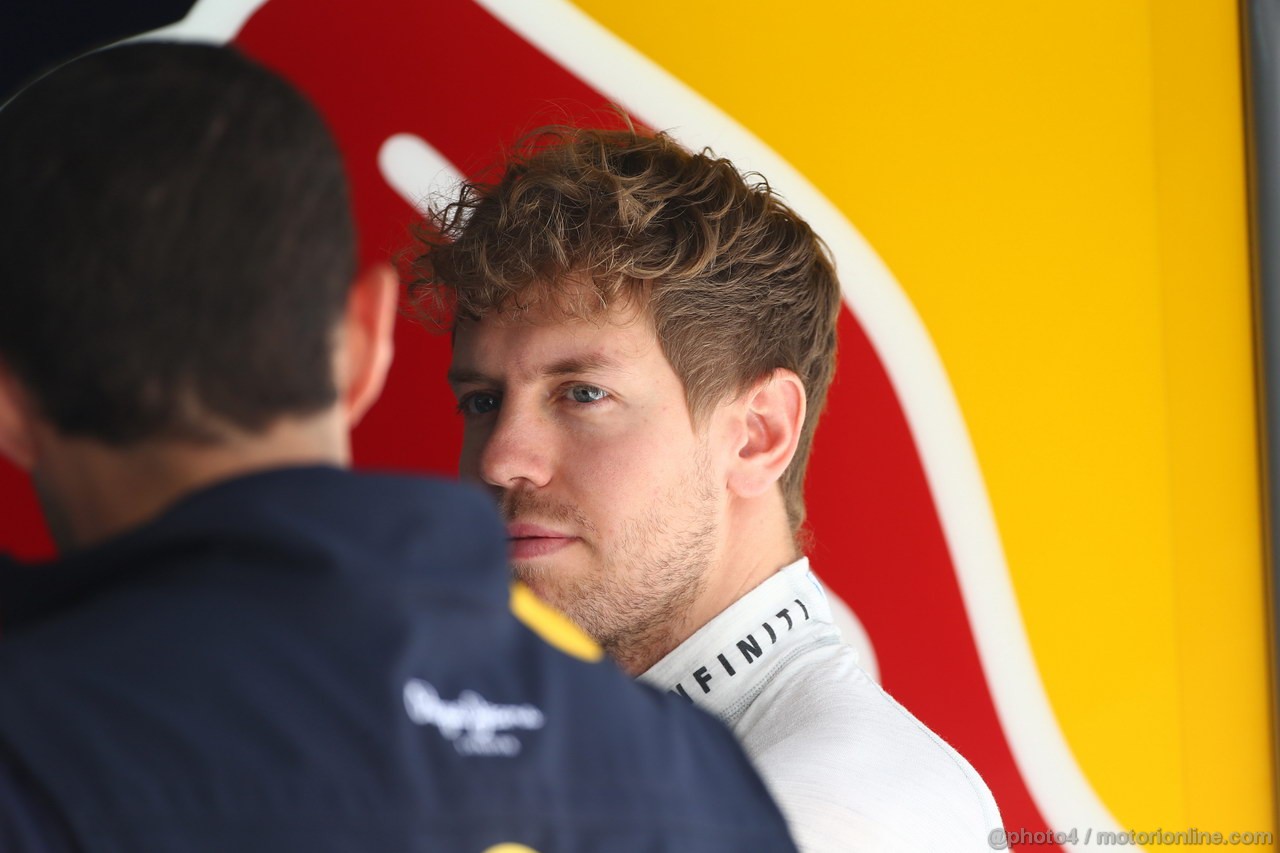 GP CINA, 13.04.2013- Prove Libere 3, Sebastian Vettel (GER) Red Bull Racing RB9