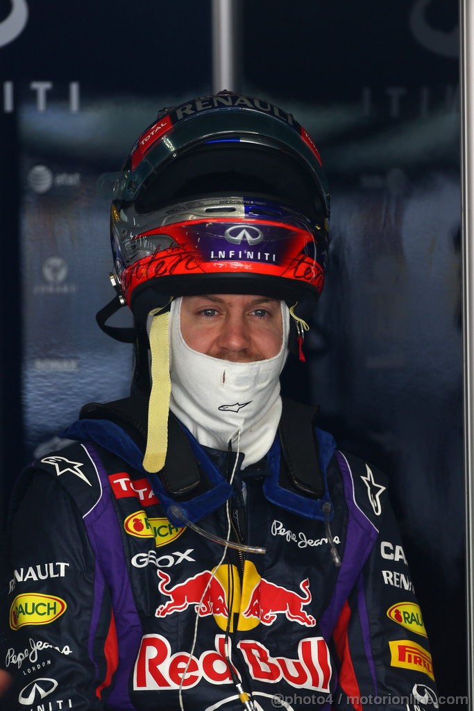 GP CINA, 13.04.2013- Prove Libere 3, Sebastian Vettel (GER) Red Bull Racing RB9 