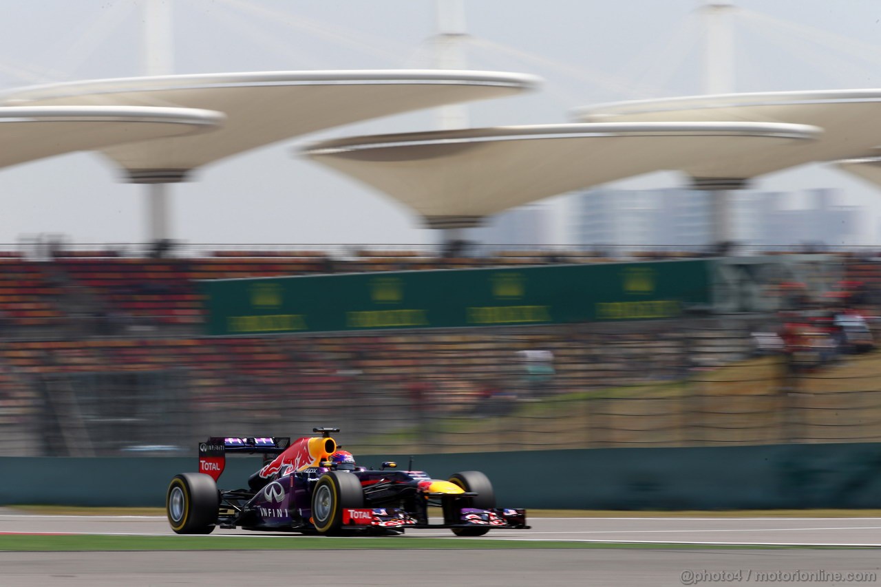 GP CINA, 13.04.2013- Prove Libere 3, Sebastian Vettel (GER) Red Bull Racing RB9 