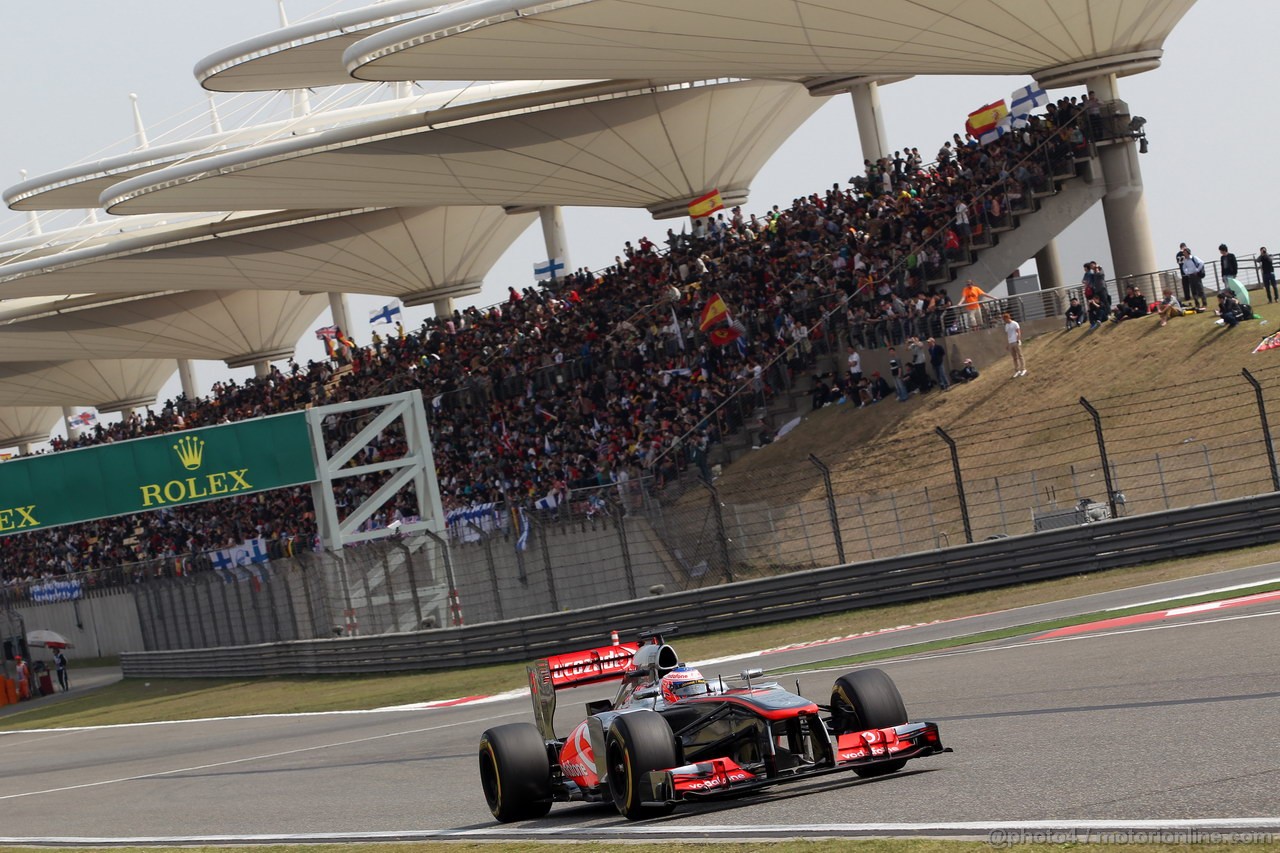GP CINA, 13.04.2013- Qualifiche, Jenson Button (GBR) McLaren Mercedes MP4-28 