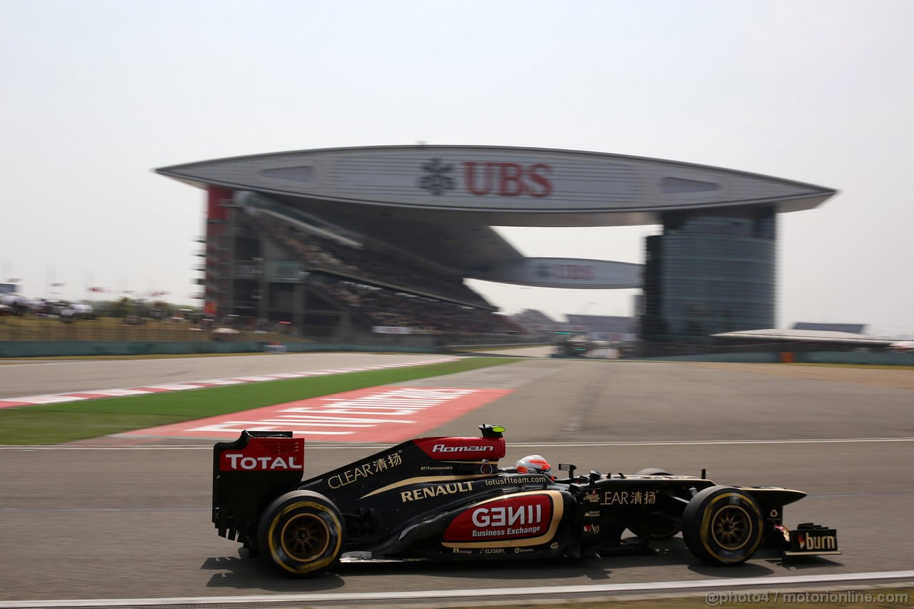 GP CINA, 13.04.2013- Qualifiche, Romain Grosjean (FRA) Lotus F1 Team E21 