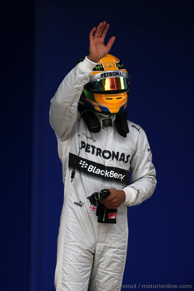 GP CINA, 13.04.2013- Qualifiche, Lewis Hamilton (GBR) Mercedes AMG F1 W04 pole position
