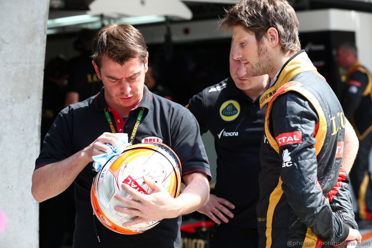 GP CINA, 12.04.2013- Romain Grosjean (FRA) Lotus F1 Team E21 