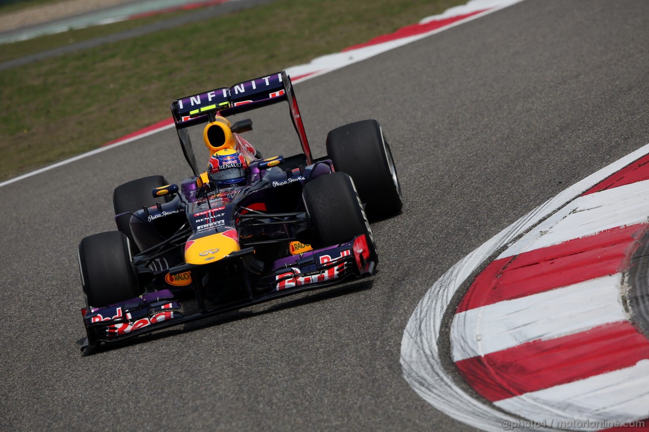GP CINA, 12.04.2013- Prove Libere 1, Mark Webber (AUS) Red Bull Racing RB9 