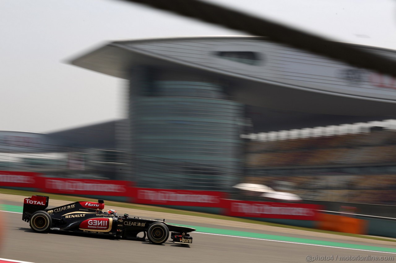 GP CINA, 12.04.2013- Prove Libere 1, Kimi Raikkonen (FIN) Lotus F1 Team E21 