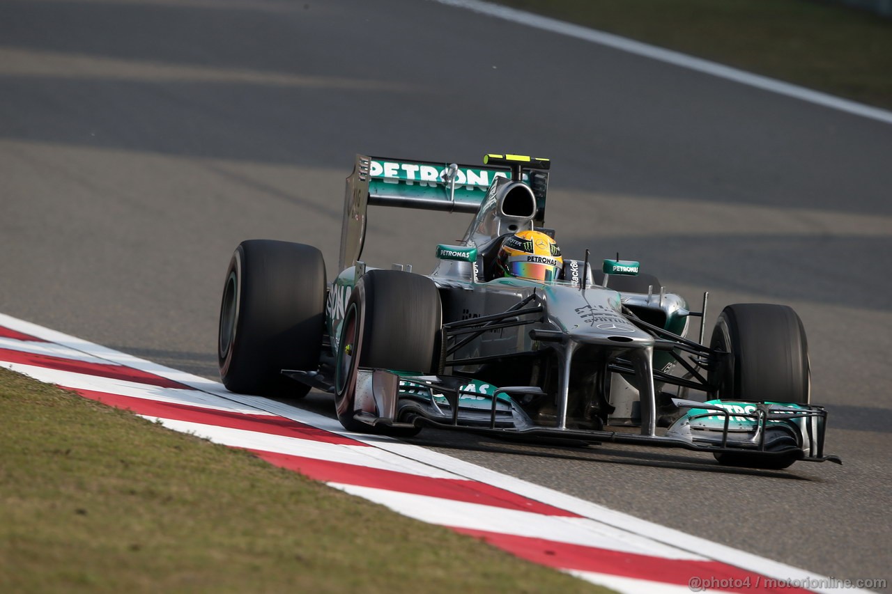 GP CINA, 12.04.2013- Prove Libere 2, Lewis Hamilton (GBR) Mercedes AMG F1 W04 