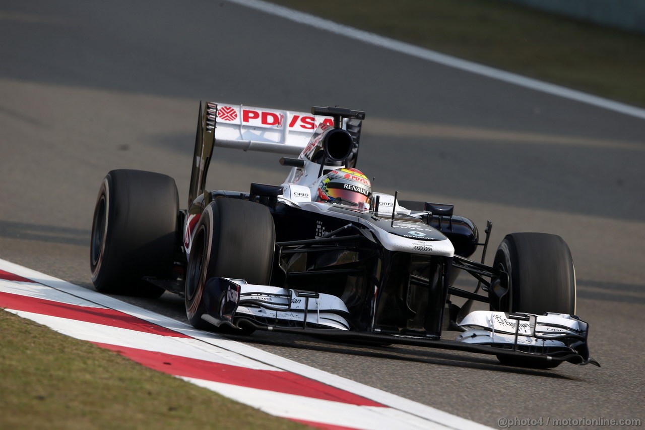 GP CINA, 12.04.2013- Prove Libere 2, Pastor Maldonado (VEN) Williams F1 Team FW35 