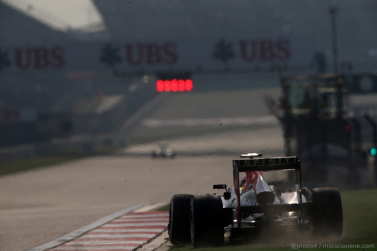 GP CINA, 12.04.2013- Prove Libere 2, Sebastian Vettel (GER) Red Bull Racing RB9 