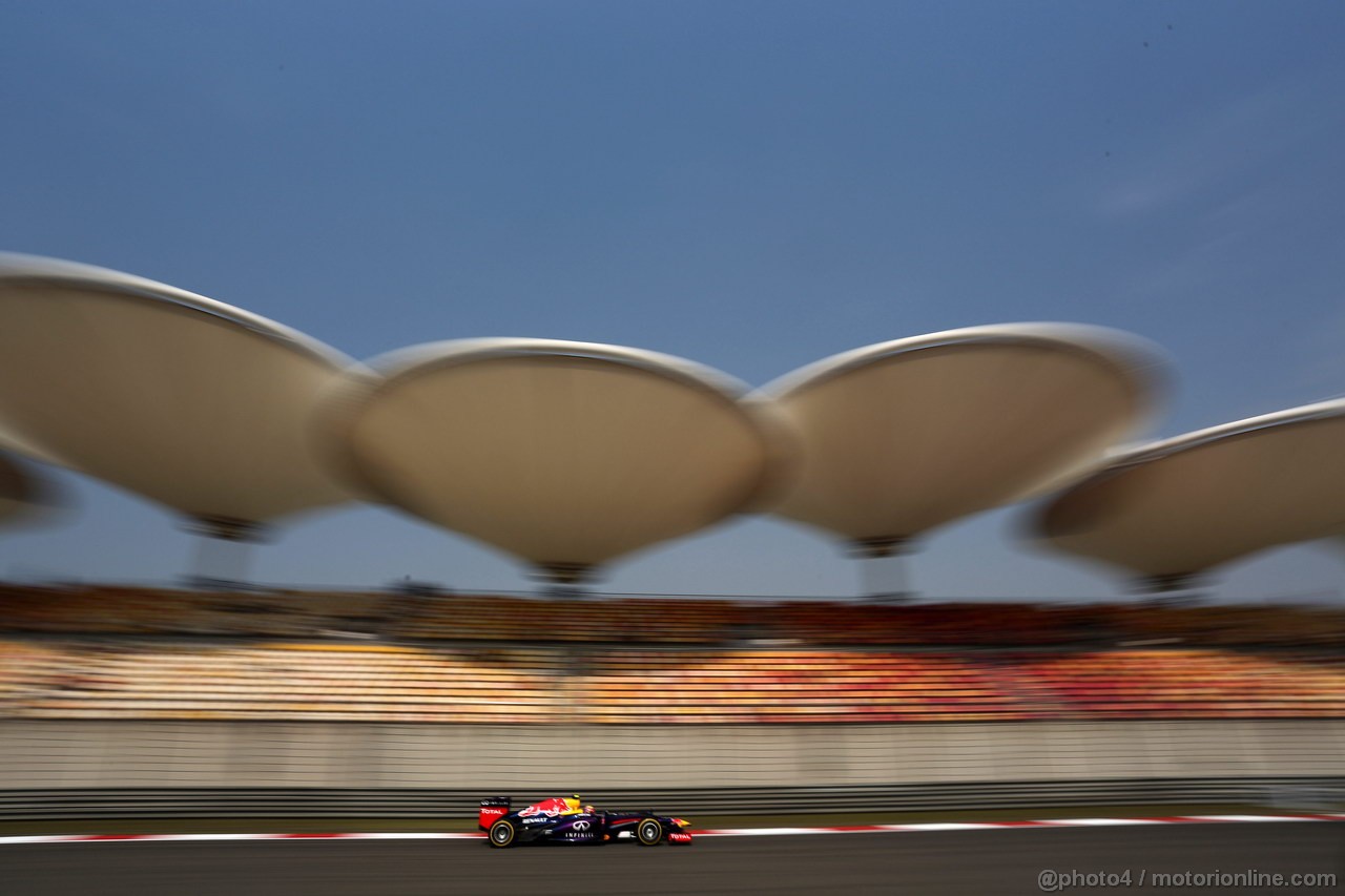GP CINA, 12.04.2013- Prove Libere 2, Mark Webber (AUS) Red Bull Racing RB9 