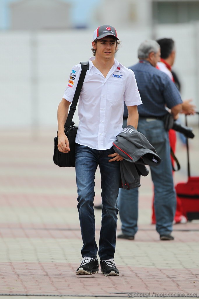 GP COREA, 06.10.2013- Esteban Gutierrez (MEX), Sauber F1 Team C32