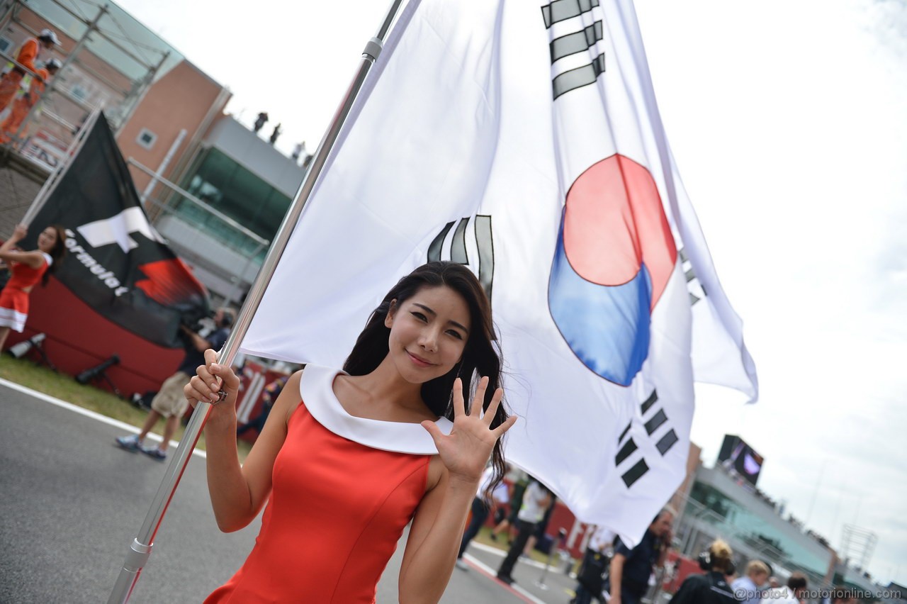 GP COREA, 06.10.2013- Gara: griglia girls