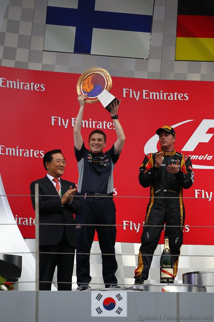 GP COREA, 06.10.2013- The Podium, Redbull Team Rapresentative