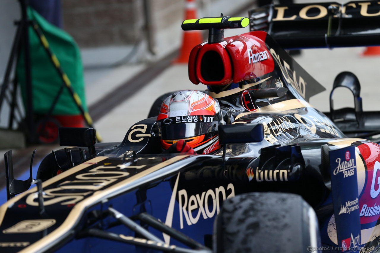 GP COREA, 06.10.2013- Festeggiamenti in parc fermee, Romain Grosjean (FRA) Lotus F1 Team E213