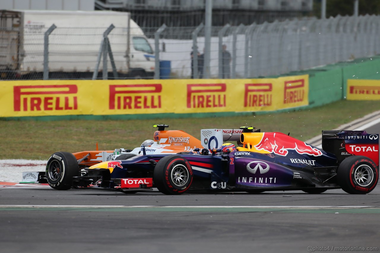 GP COREA, 06.10.2013- Gara, Adrian Sutil (GER), Sahara Force India F1 Team VJM06 crash with Mark Webber (AUS) Red Bull Racing RB9