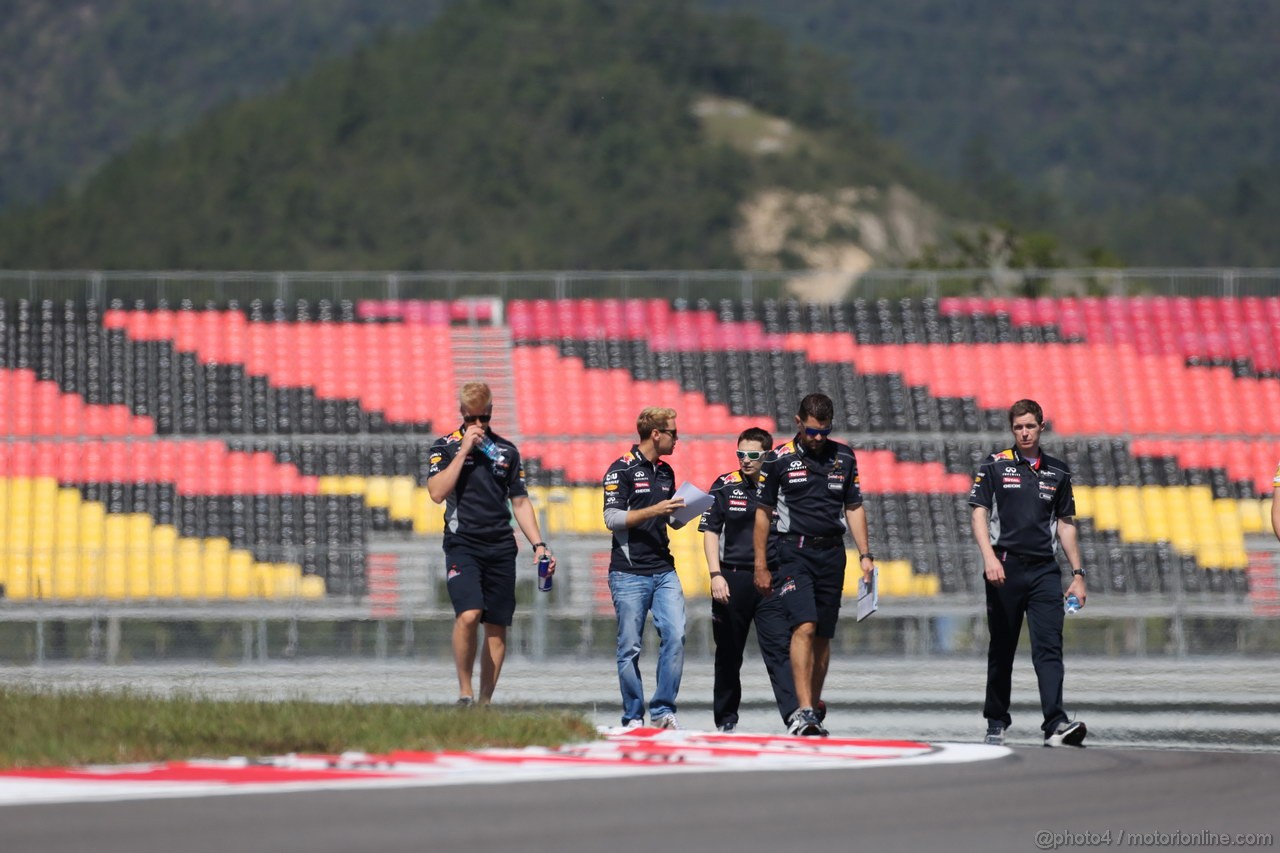 GP COREA, 03.10.2013- Sebastian Vettel (GER) Red Bull Racing RB9 