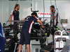 GP COREA, 03.10.2013- Williams F1 mechanic are working on the car