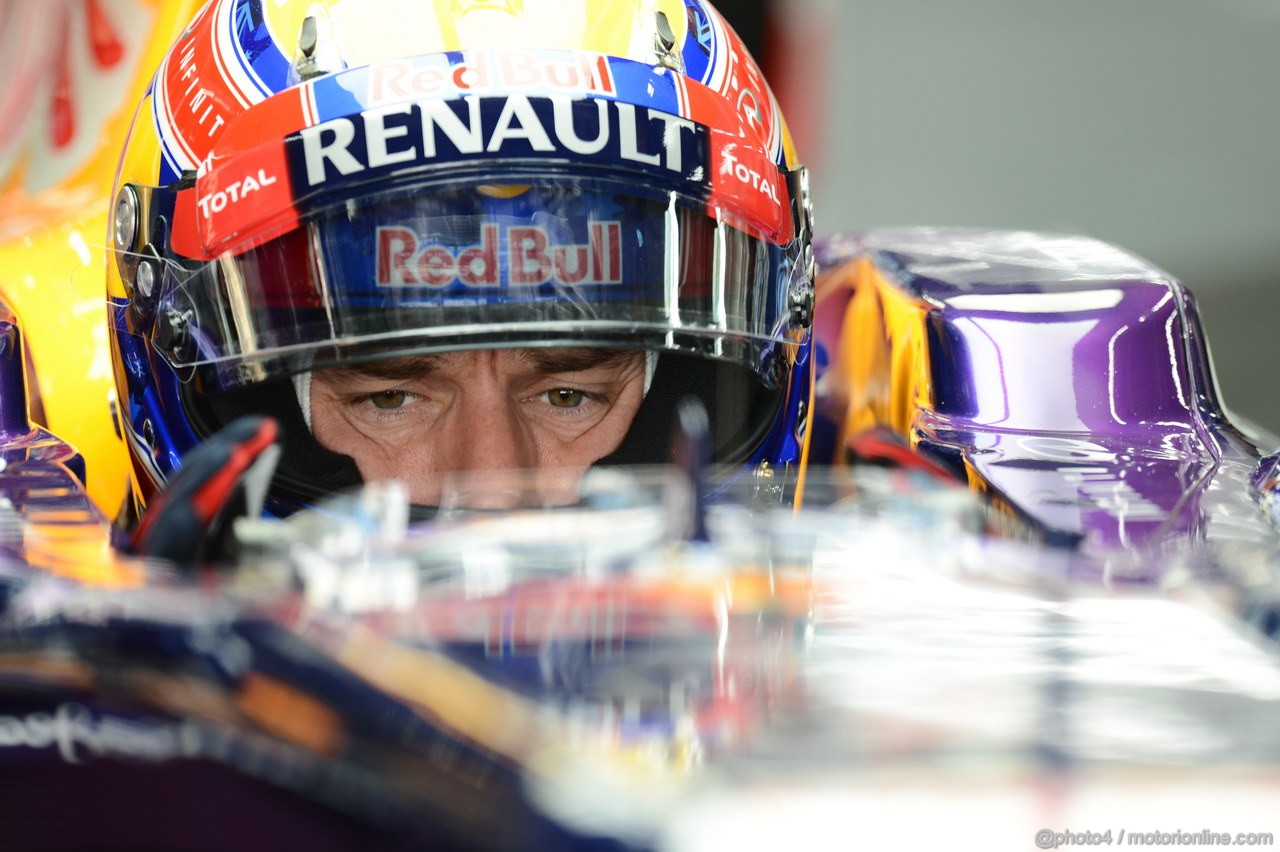 GP COREA, 04.10.2013- Prove Libere 1: Mark Webber (AUS) Red Bull Racing RB9 