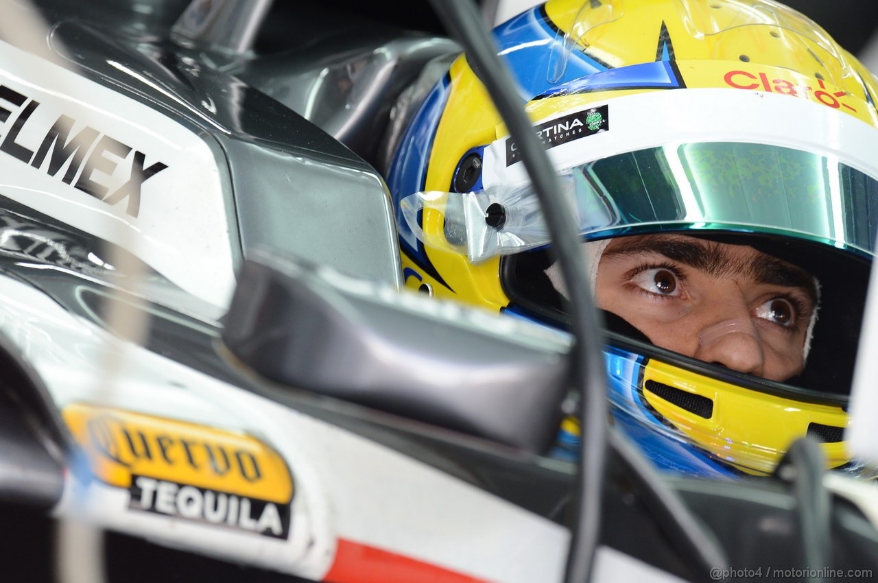 GP COREA, 04.10.2013- Prove Libere 1: Esteban Gutierrez (MEX), Sauber F1 Team C32 