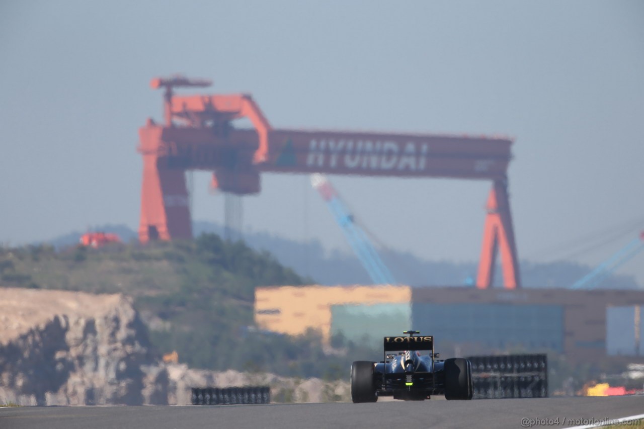 GP COREA, 04.10.2013- Prove Libere 1: Romain Grosjean (FRA) Lotus F1 Team E21 
